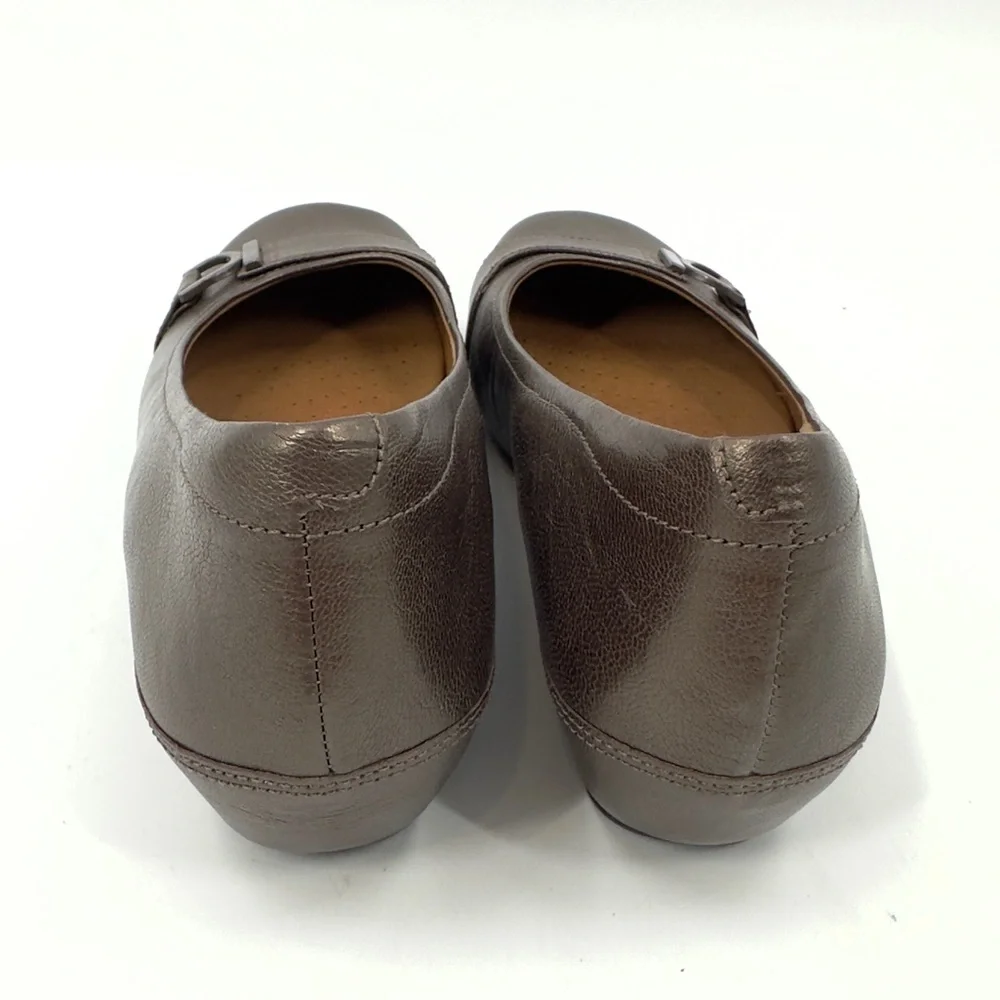 Clarks Concert Band Leather Wedge Pumps Brown Metallic Low Heel Shoes Size 7.5